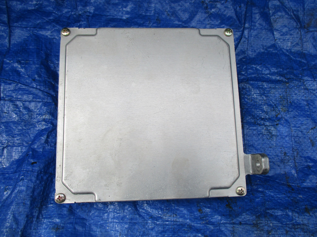 01-03 Honda Civic manual transmission engine computer ECM 37820-PLM-C03 ECU D17