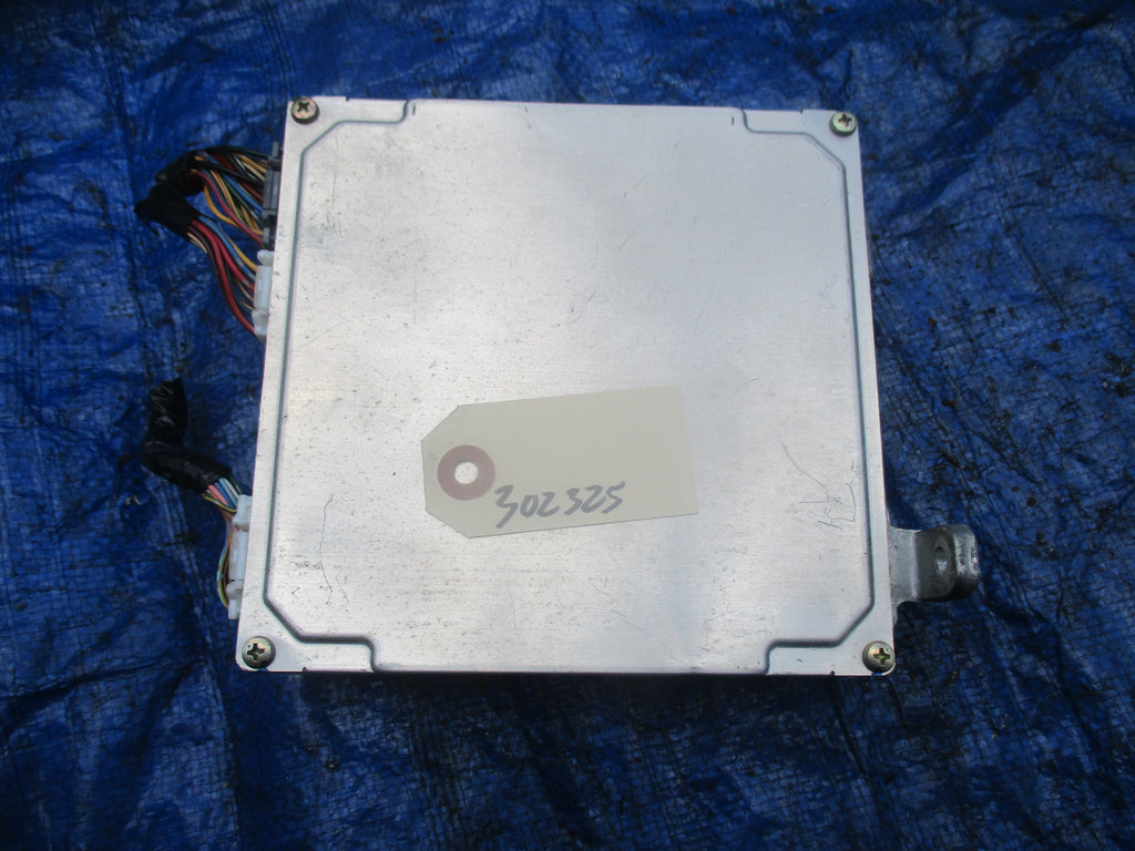 01-03 Honda Civic manual transmission engine computer ECM 37820-PLM-C06 ECU D17