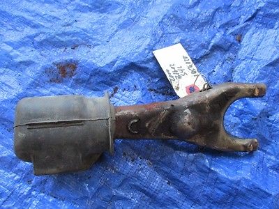 99-00 Honda Civic B16A2 clutch fork manual transmission P80 Type R 5 speed B16 2